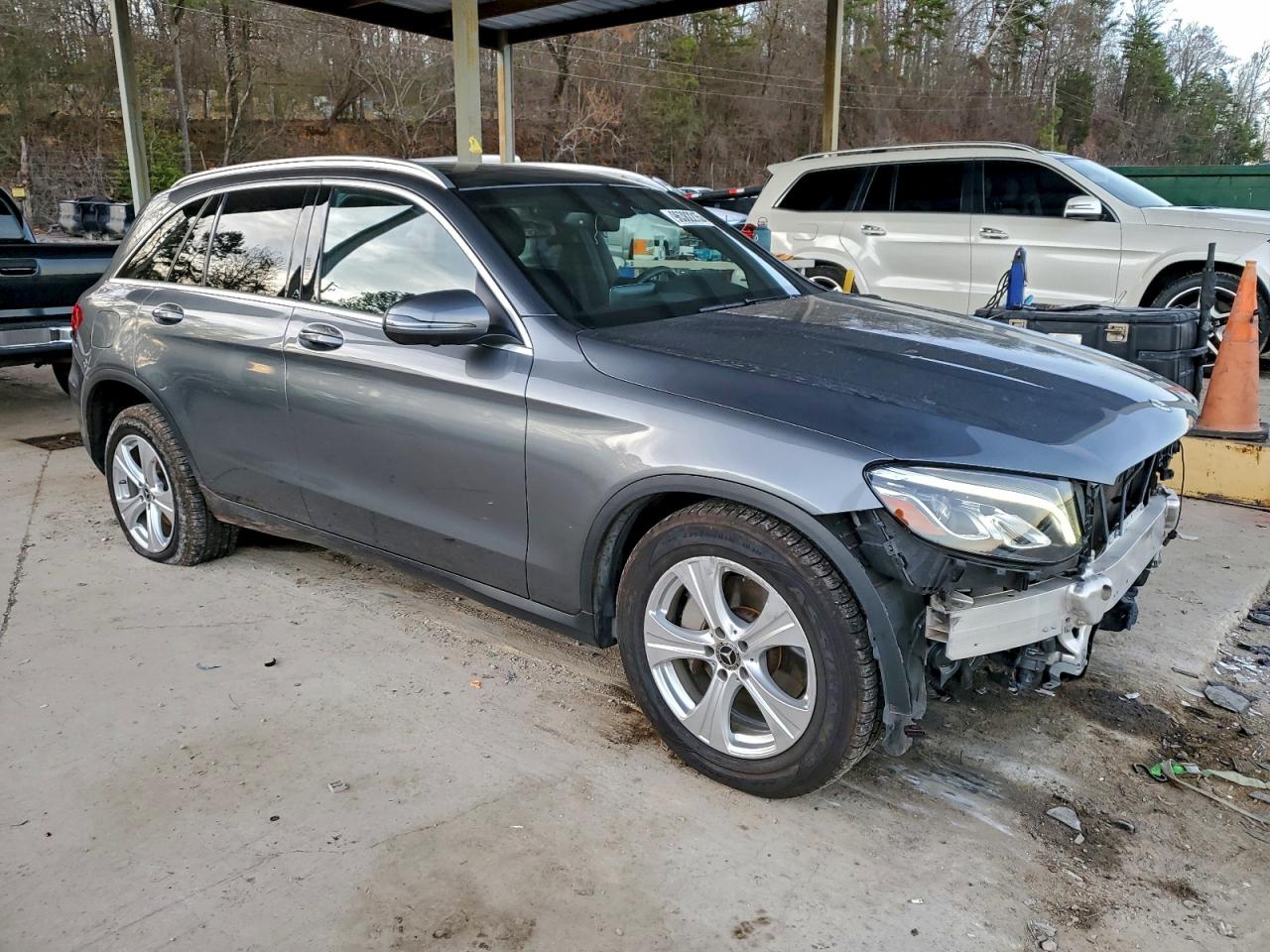 2018 MERCEDES-BENZ GLC 300 photo 7