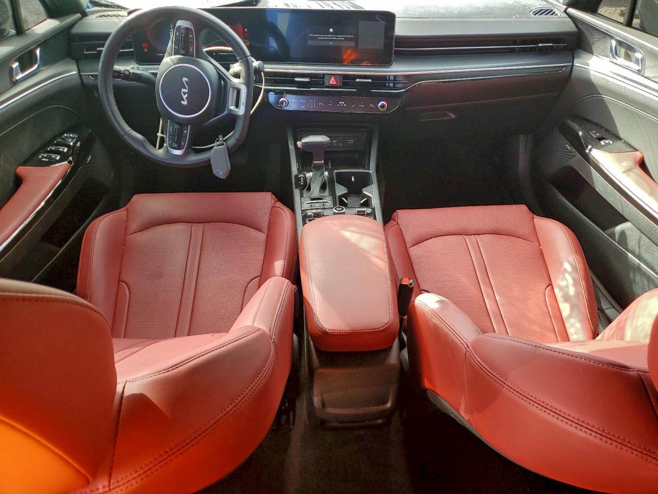 2025 KIA K5 GT LINE photo 8