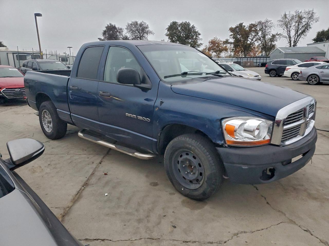2006 DODGE RAM 1500 ST photo 4