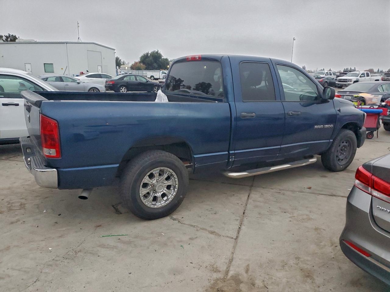 2006 DODGE RAM 1500 ST photo 3