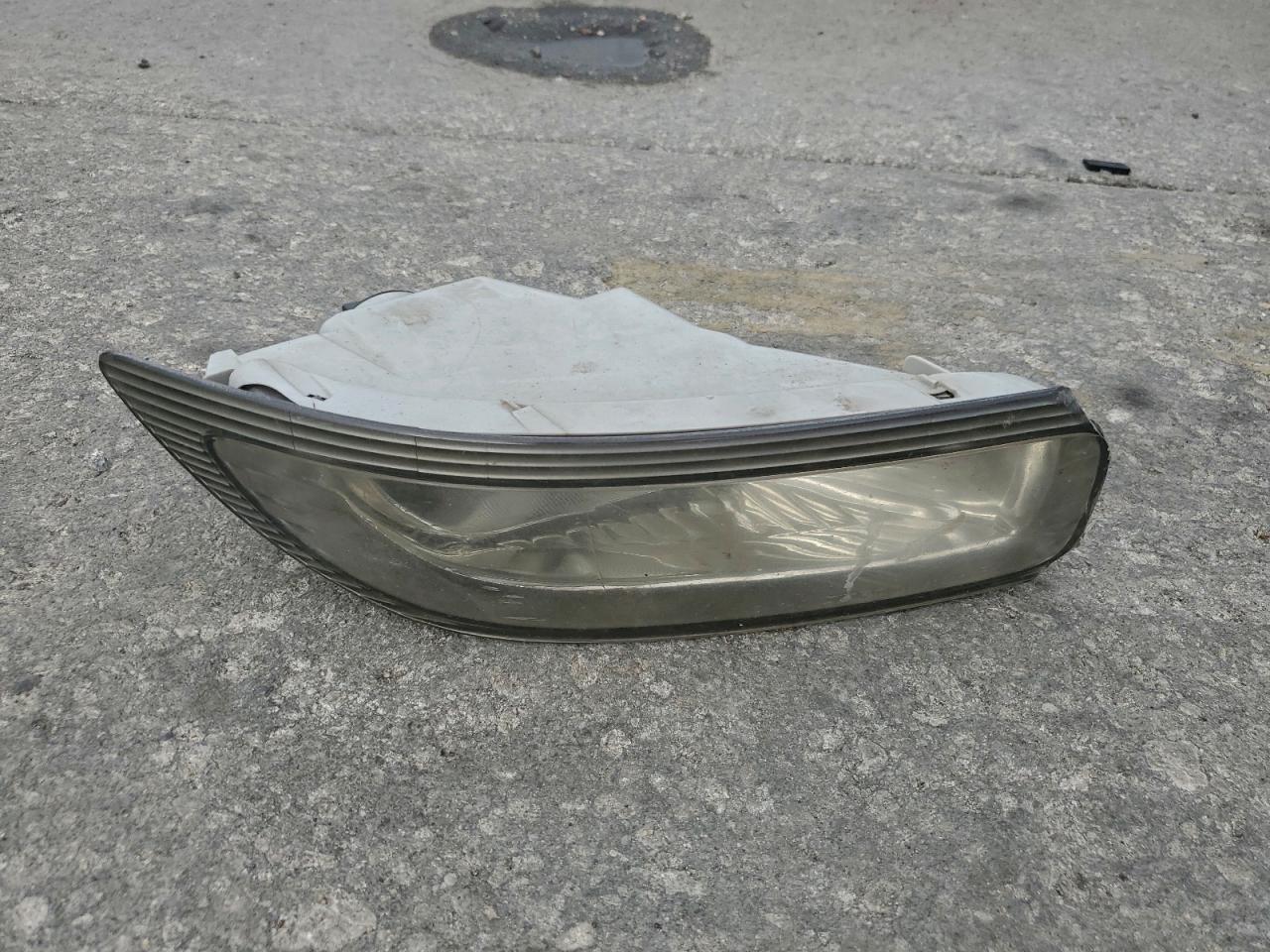 2004 TOYOTA SIENNA XLE photo 13