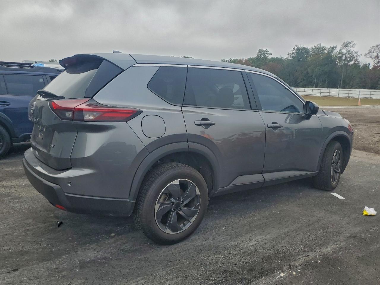 2024 NISSAN ROGUE SV photo 3