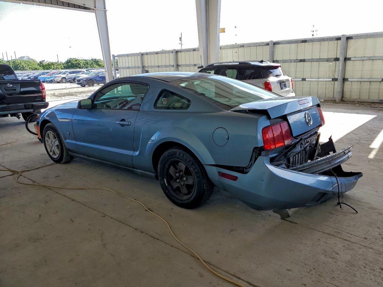 2006 FORD MUSTANG photo 3