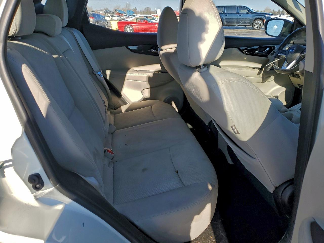 2018 NISSAN ROGUE SPORT S photo 19