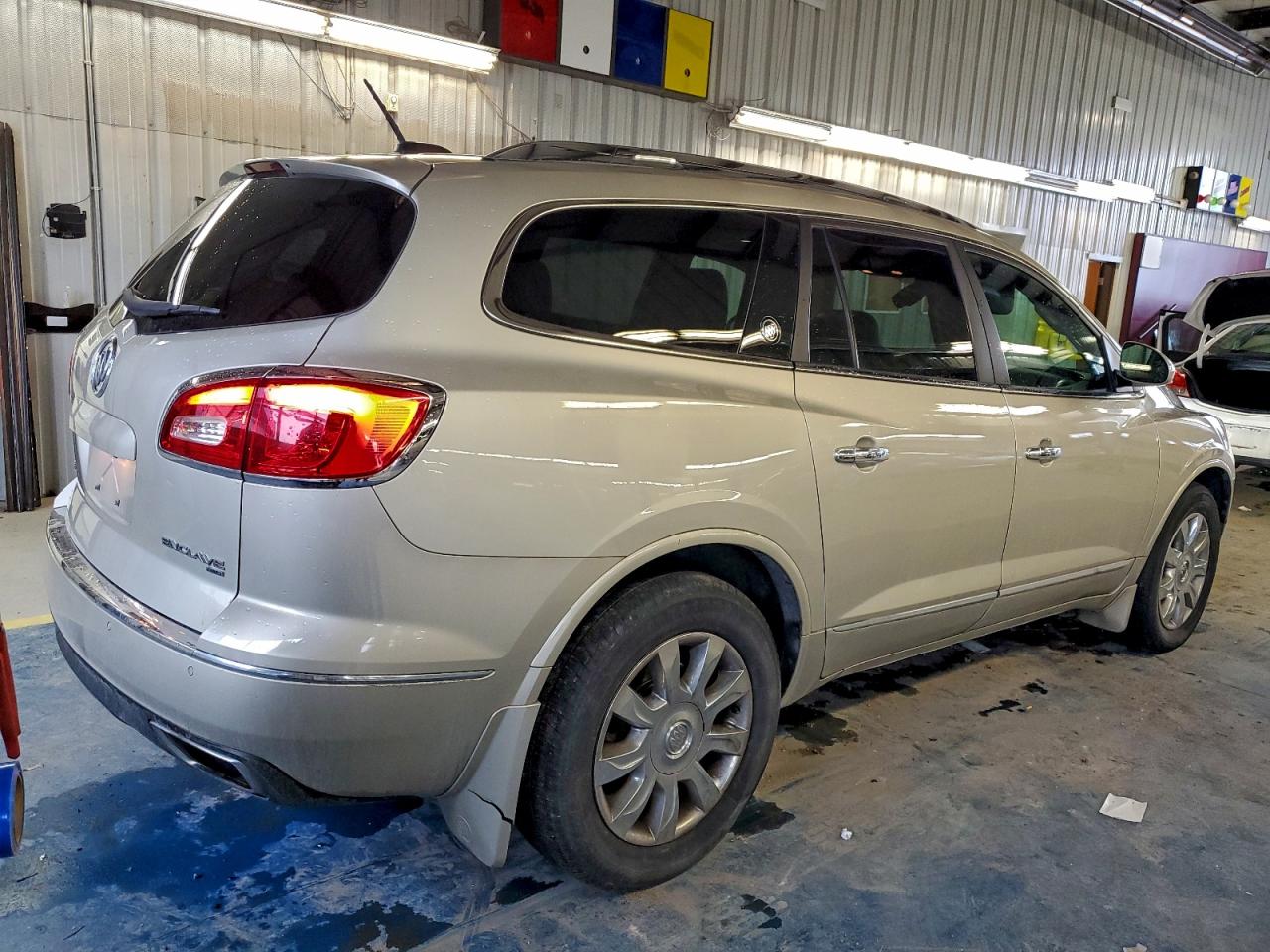 2016 BUICK ENCLAVE photo 3