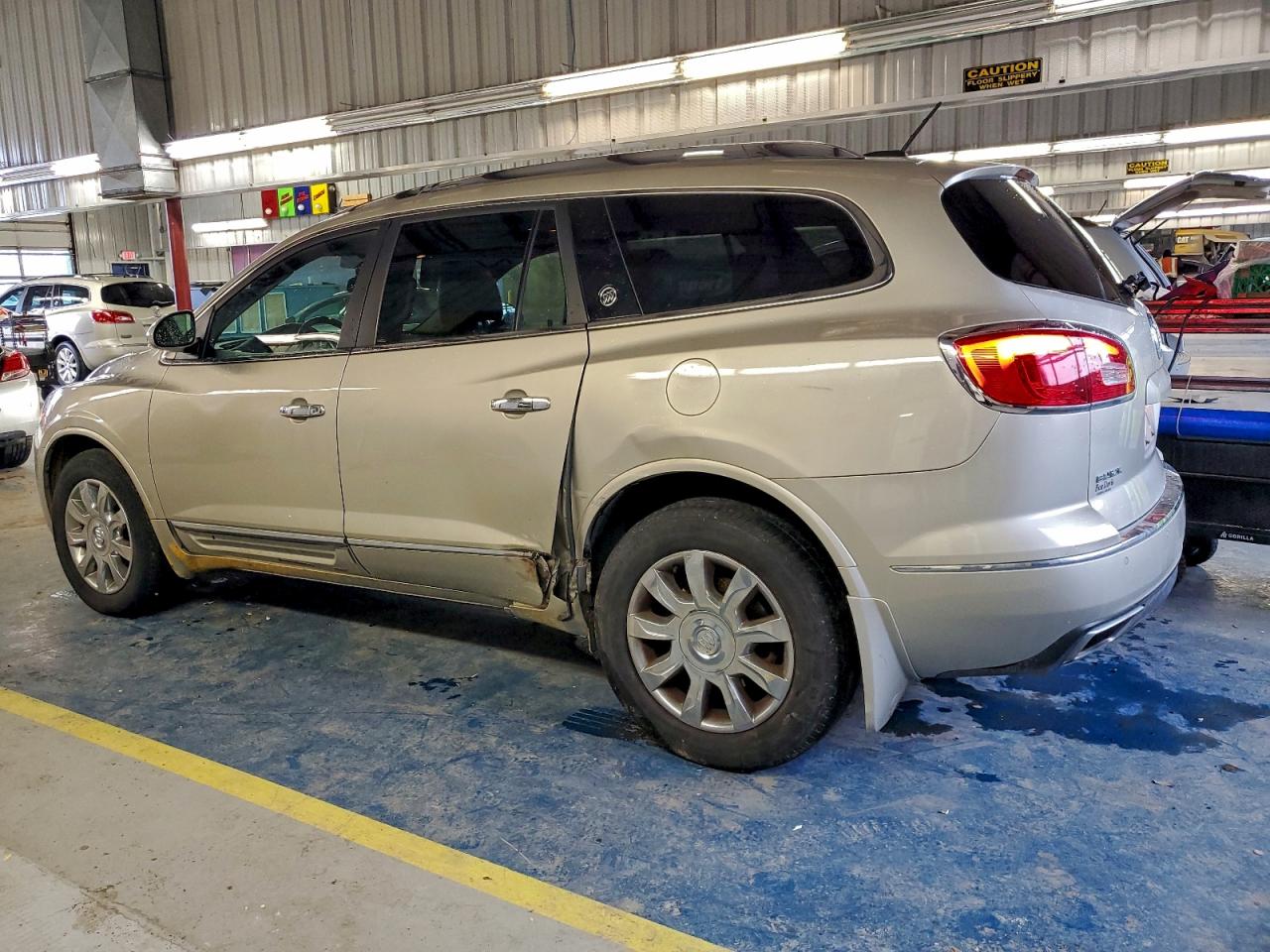2016 BUICK ENCLAVE photo 2