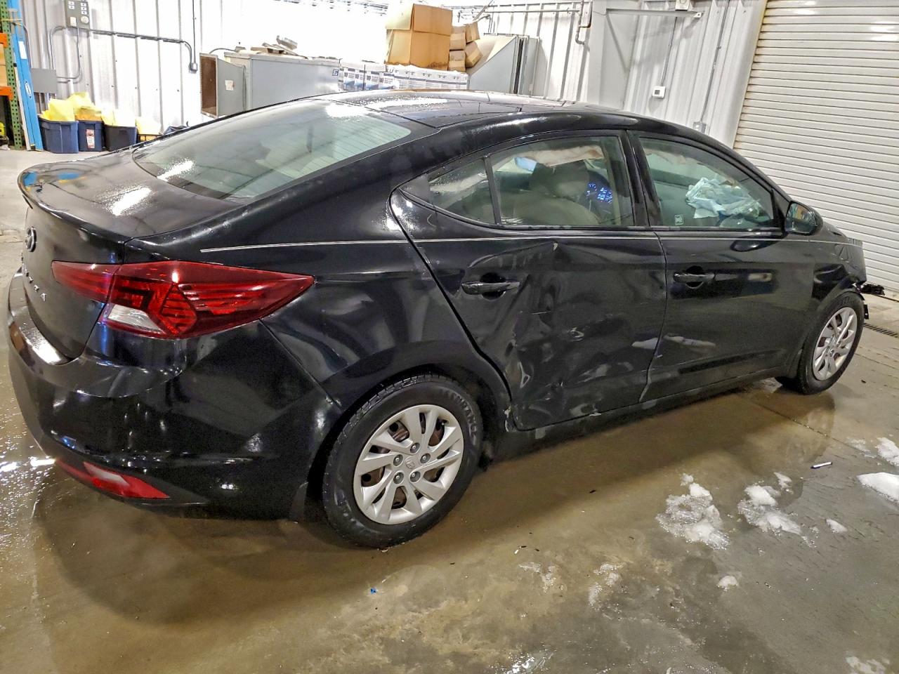 2019 HYUNDAI ELANTRA SE photo 5