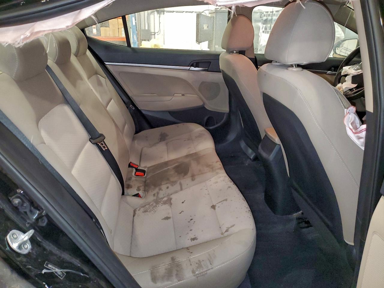 2019 HYUNDAI ELANTRA SE photo 19