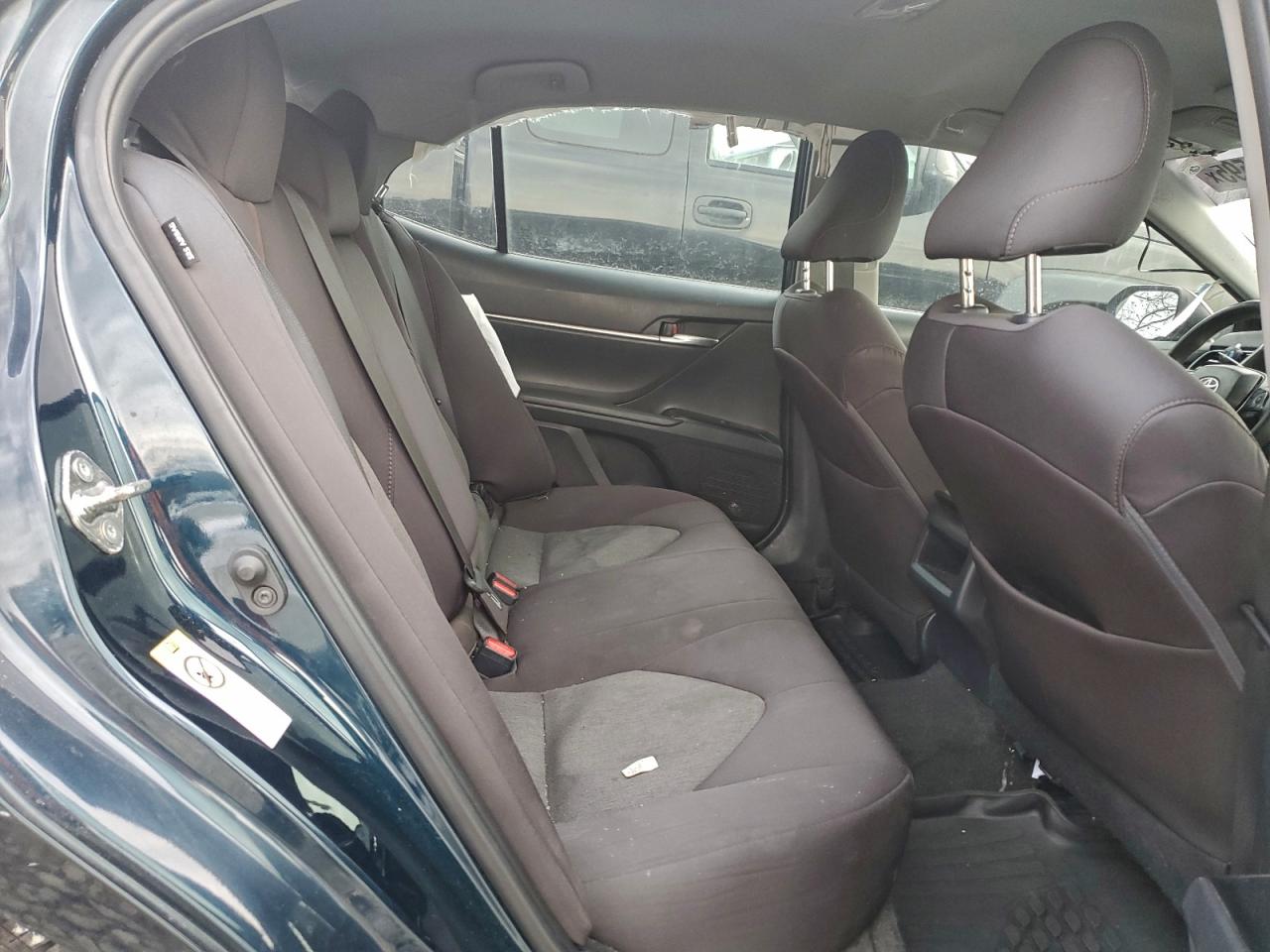 2019 TOYOTA CAMRY L photo 28