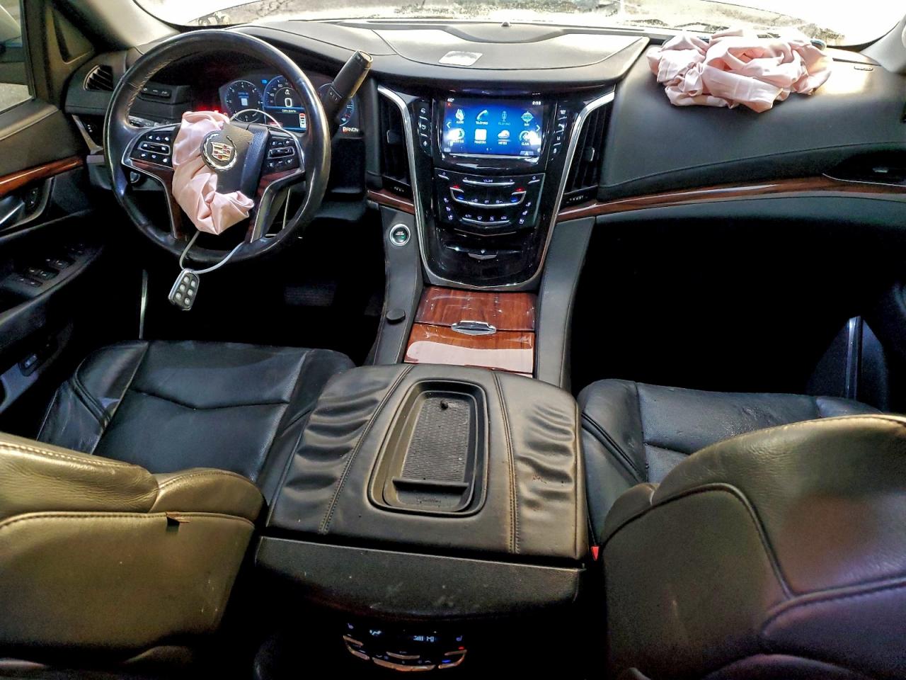 2015 CADILLAC ESCALADE LUXURY photo 8