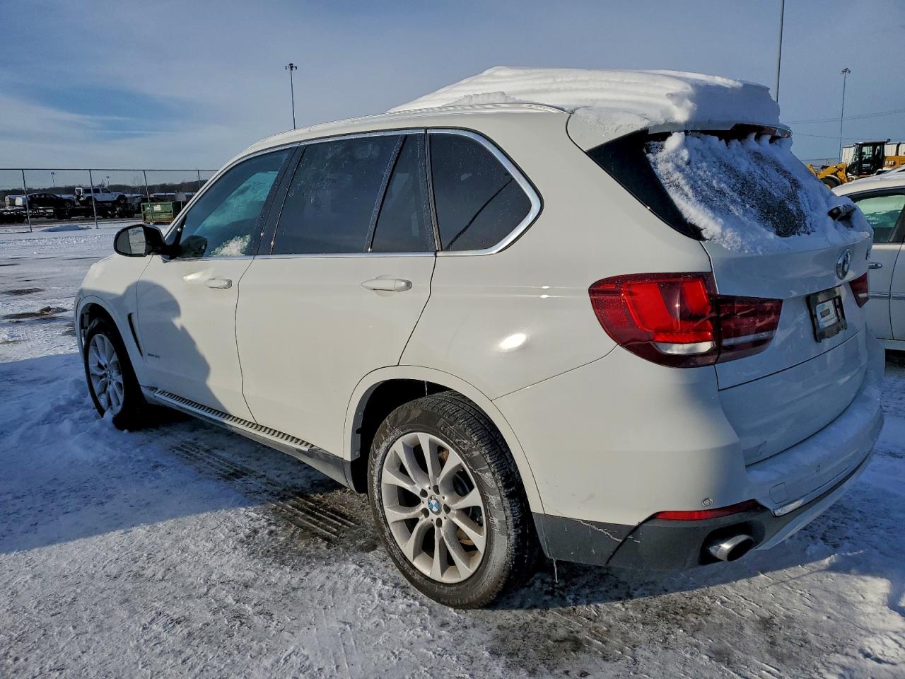 2015 BMW X5 XDRIVE35I photo 2