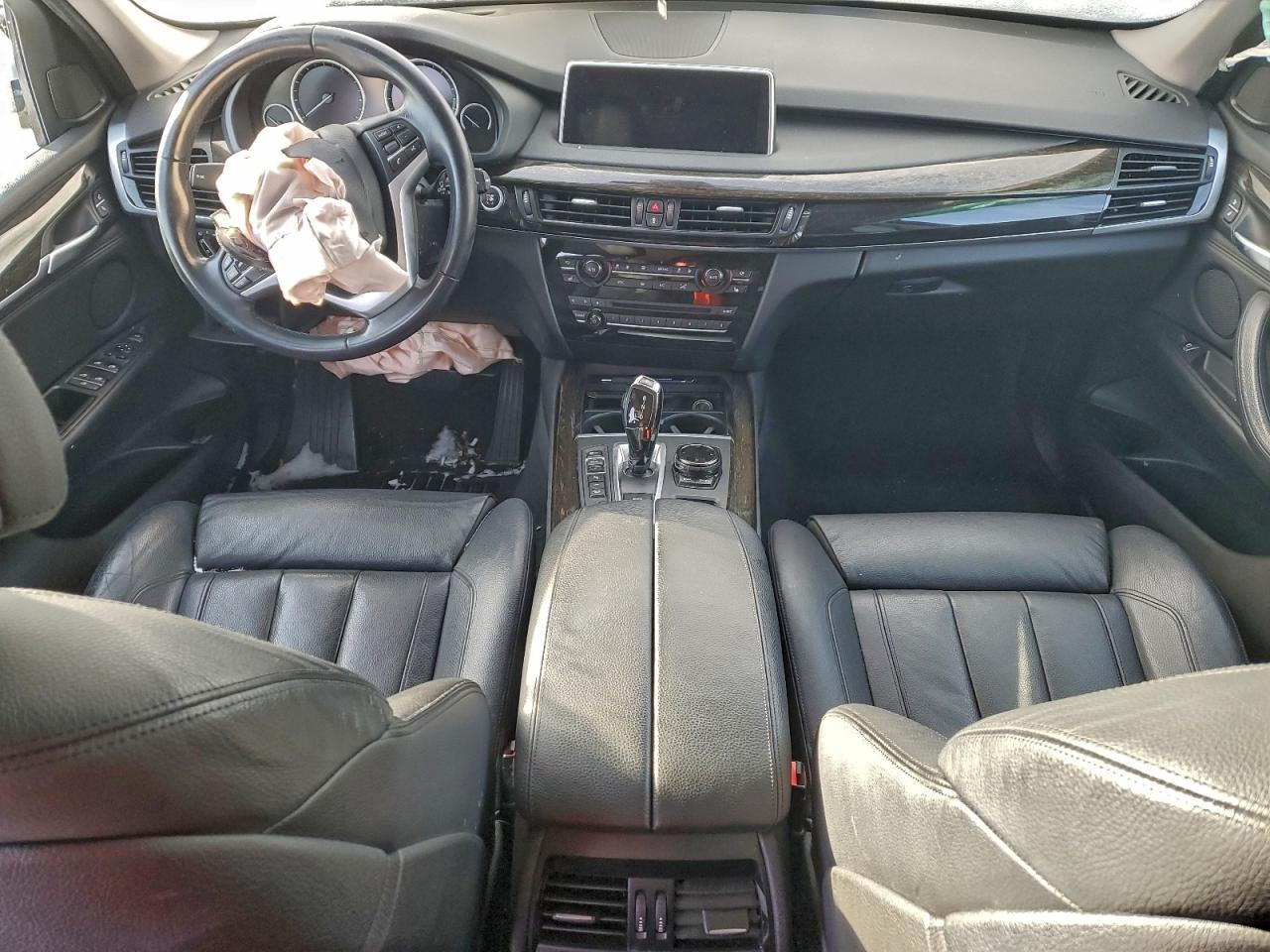 2015 BMW X5 XDRIVE35I photo 8