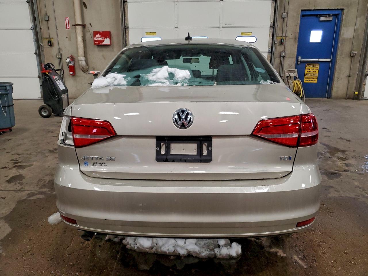 2015 VOLKSWAGEN JETTA TDI photo 6