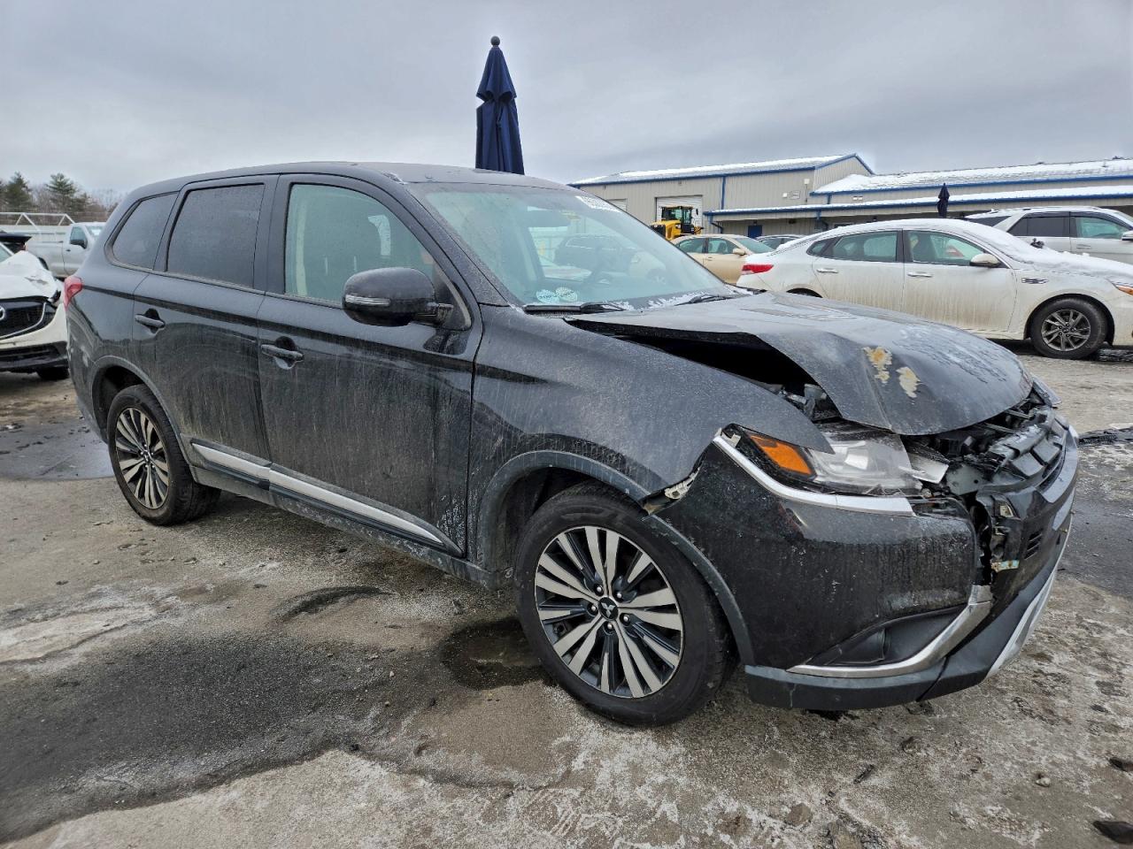 2019 MITSUBISHI OUTLANDER SE photo 4