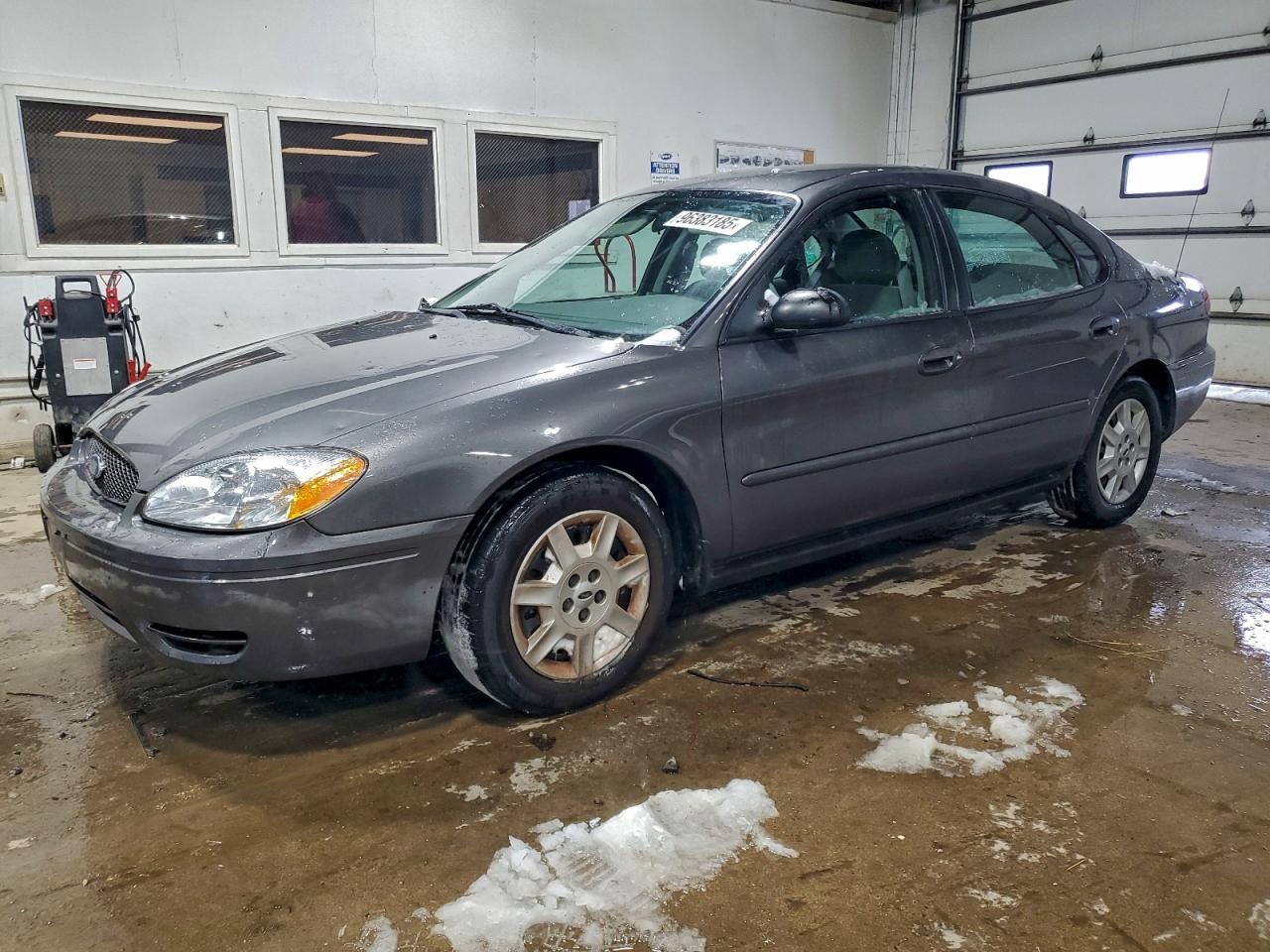 2005 FORD TAURUS