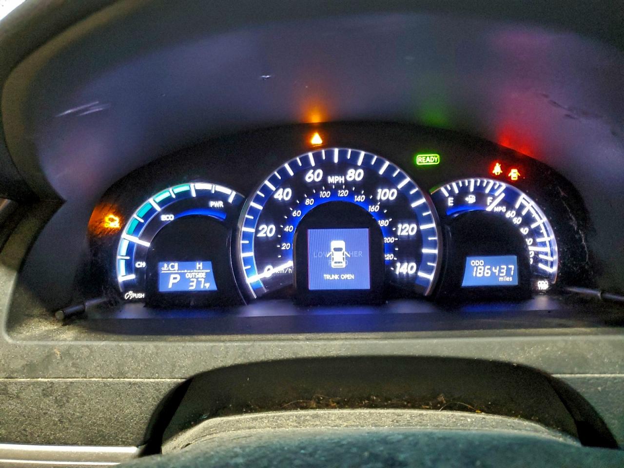 2013 TOYOTA CAMRY HYBRID photo 9