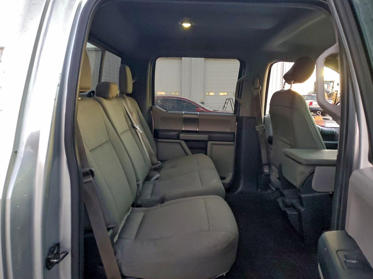 2016 FORD F150 SUPERCREW photo 10