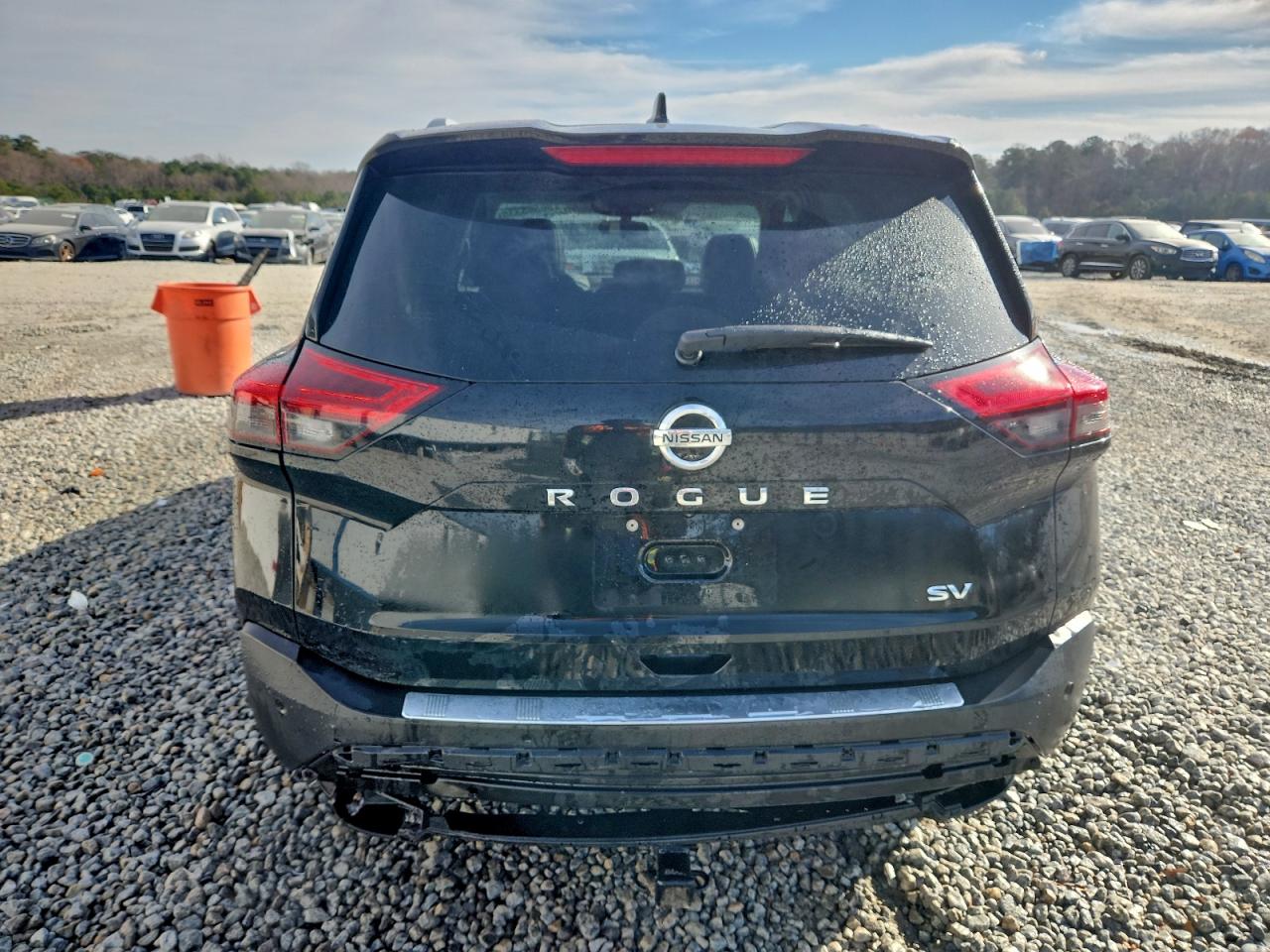 2021 NISSAN ROGUE SV photo 6
