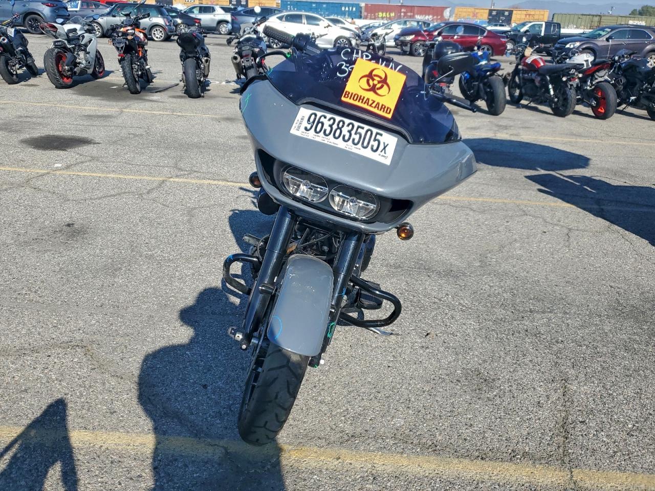 2022 HARLEY-DAVIDSON FLTRXS photo 2