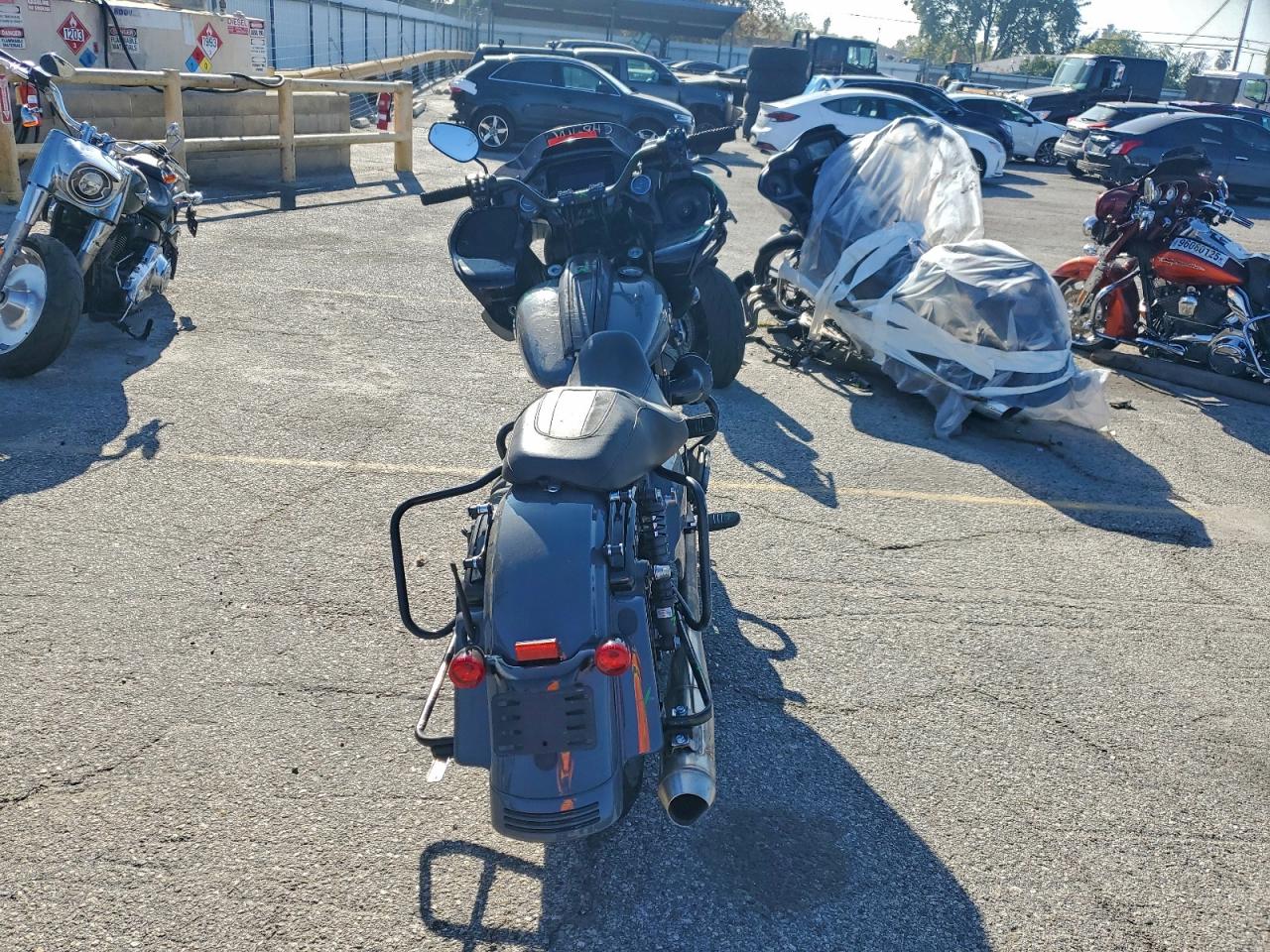 2022 HARLEY-DAVIDSON FLTRXS photo 4