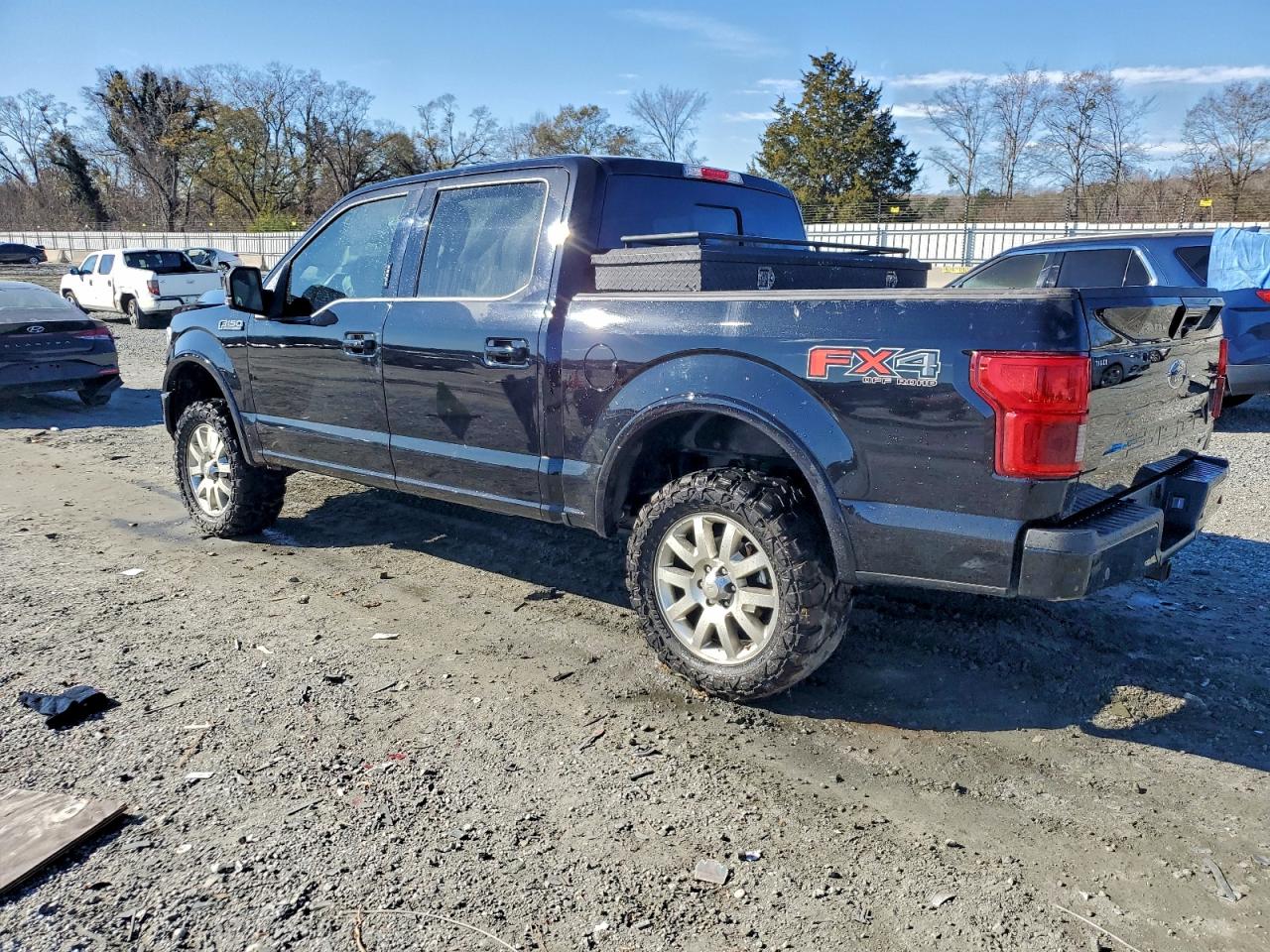 2019 FORD F150 SUPERCREW photo 2