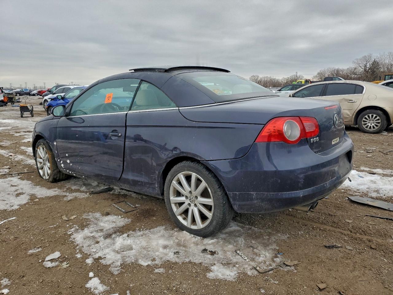 2007 VOLKSWAGEN EOS 2.0T LUXURY photo 2