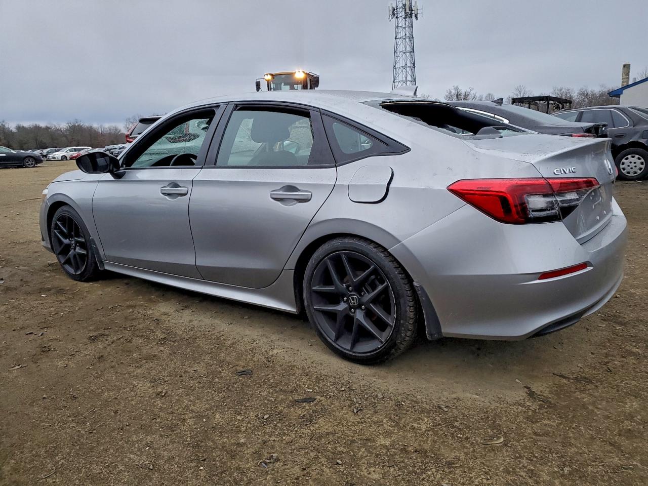 2024 HONDA CIVIC SPORT photo 2