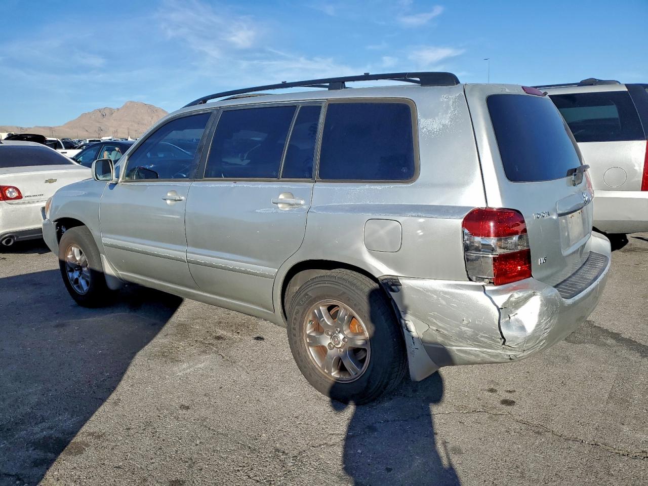 2005 TOYOTA HIGHLANDER LIMITED photo 2