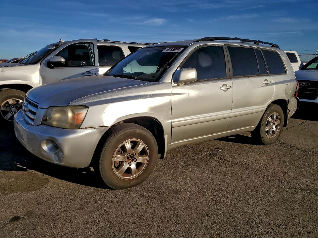 2005 TOYOTA HIGHLANDER
