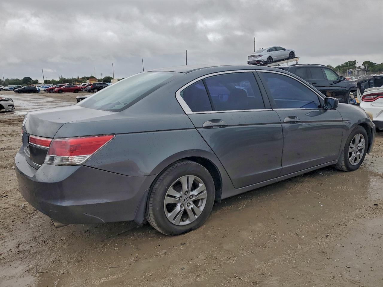 2011 HONDA ACCORD SE photo 3