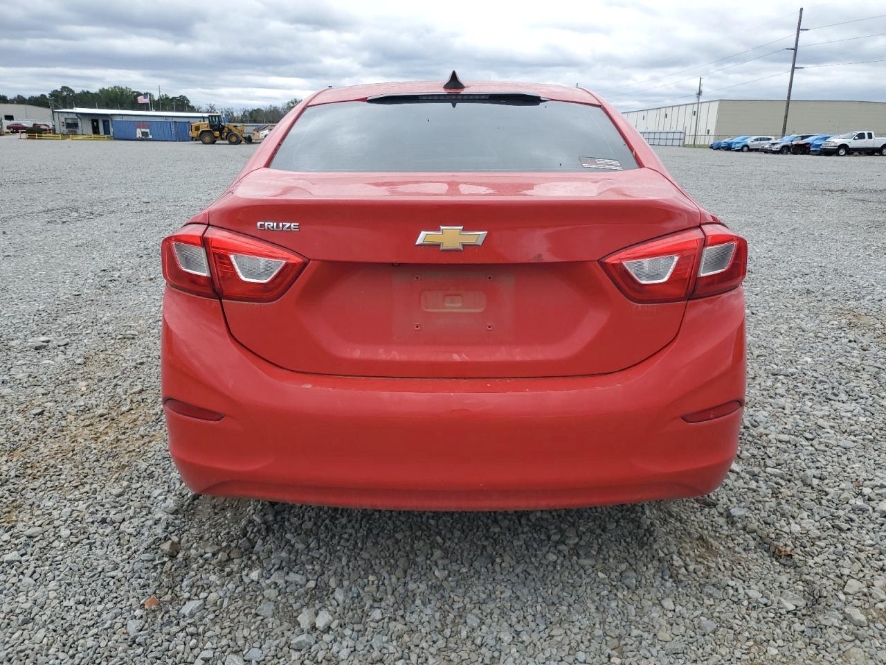 2017 CHEVROLET CRUZE LS photo 6