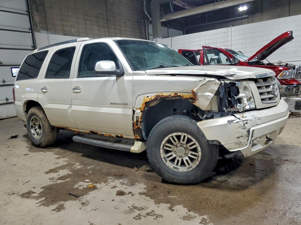 2002 CADILLAC ESCALADE LUXURY photo 4