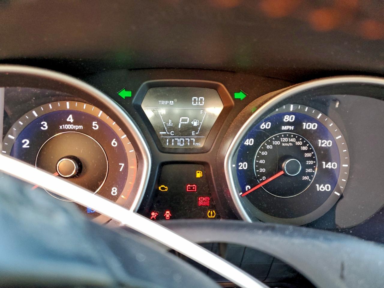 2015 HYUNDAI ELANTRA SE photo 9