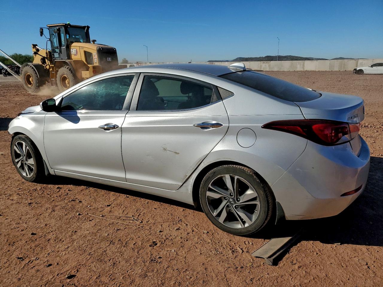 2015 HYUNDAI ELANTRA SE photo 2