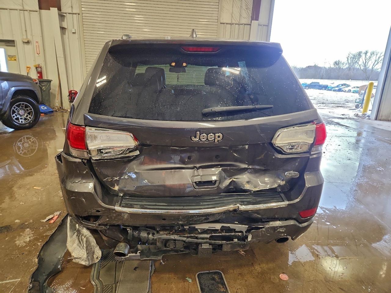 2015 JEEP GRAND CHEROKEE OVERLAND photo 6