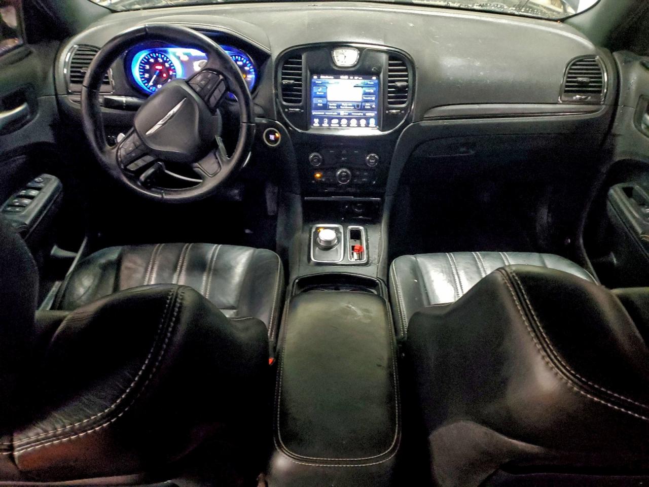 2016 CHRYSLER 300 S photo 8
