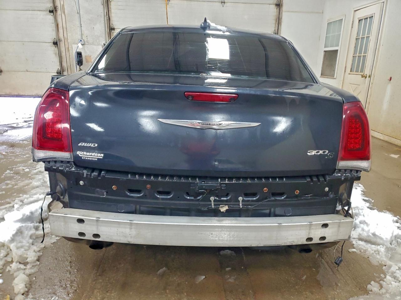 2016 CHRYSLER 300 S photo 6