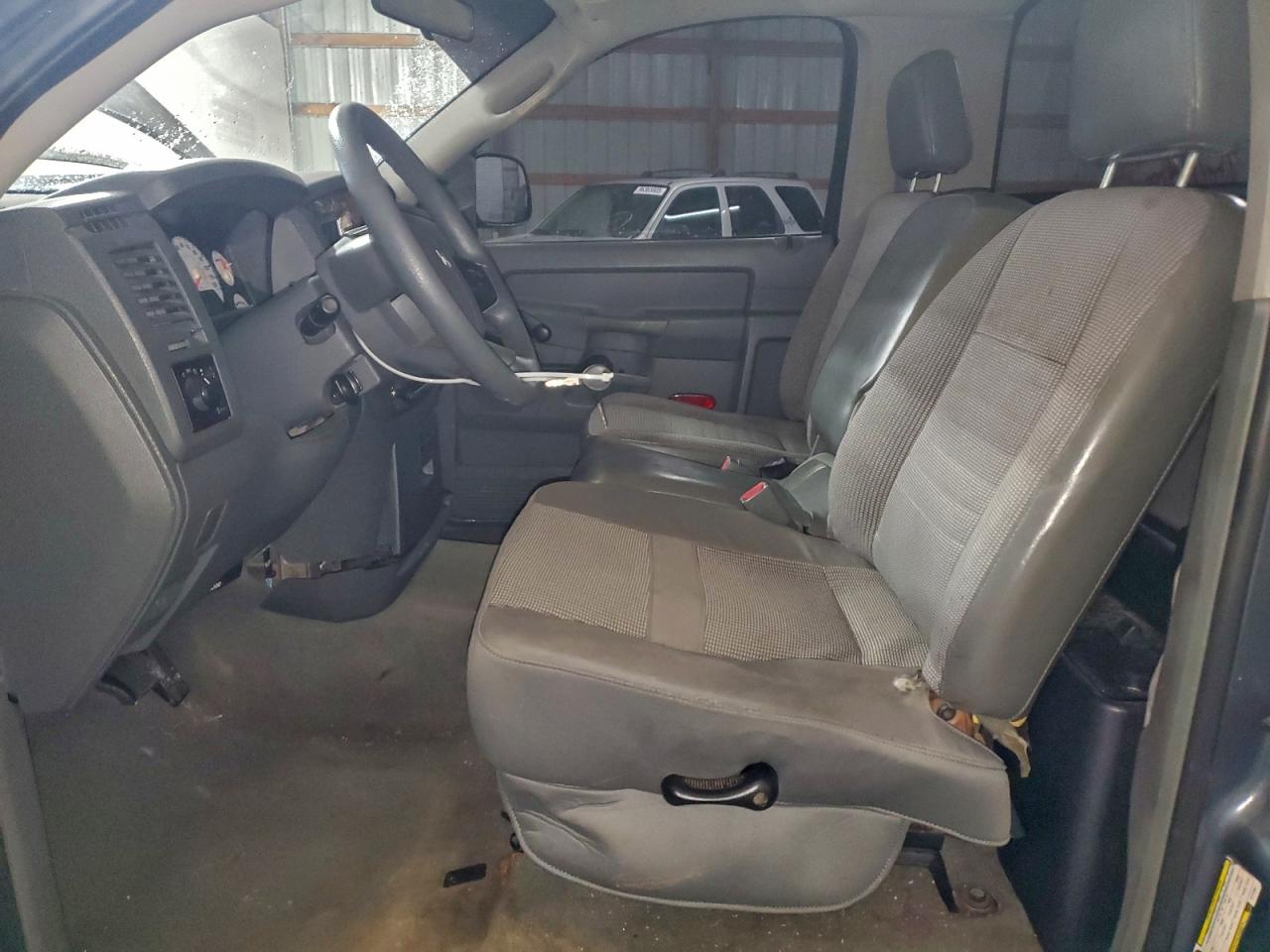 2006 DODGE RAM 1500 ST photo 7