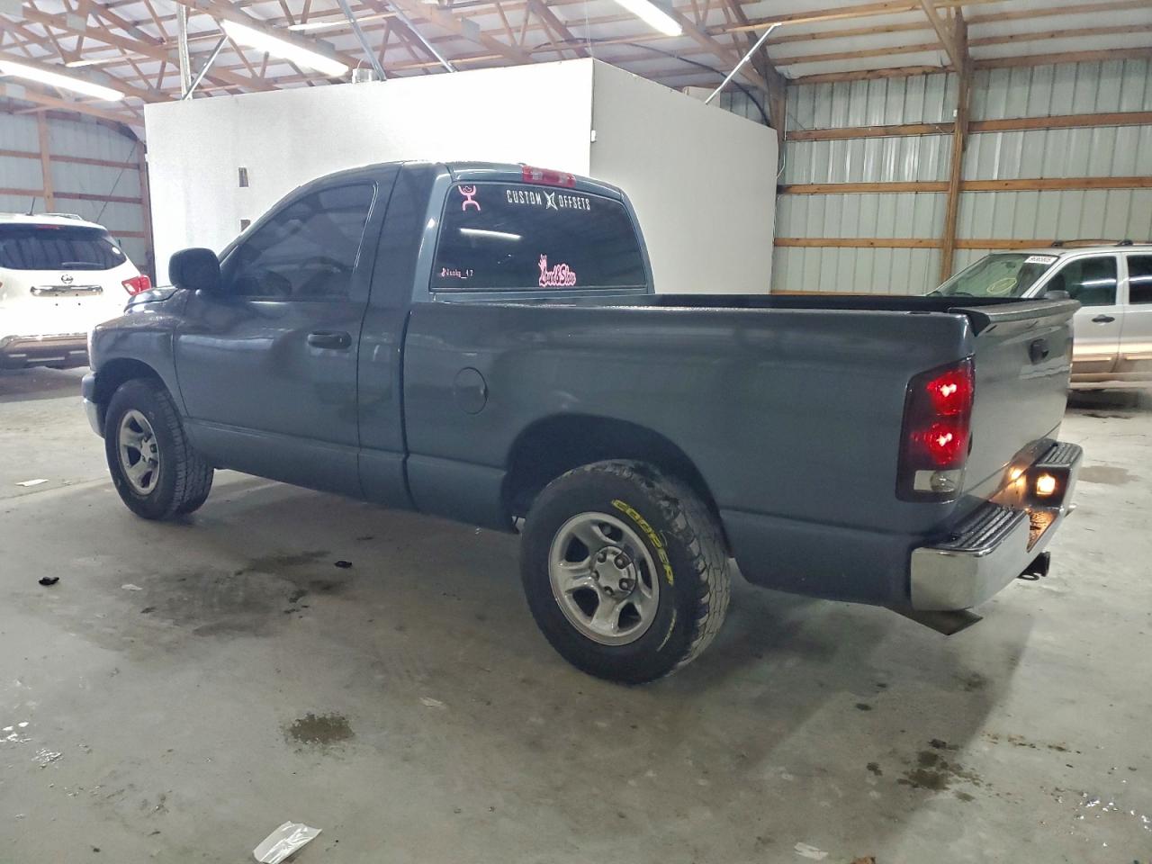 2006 DODGE RAM 1500 ST photo 2