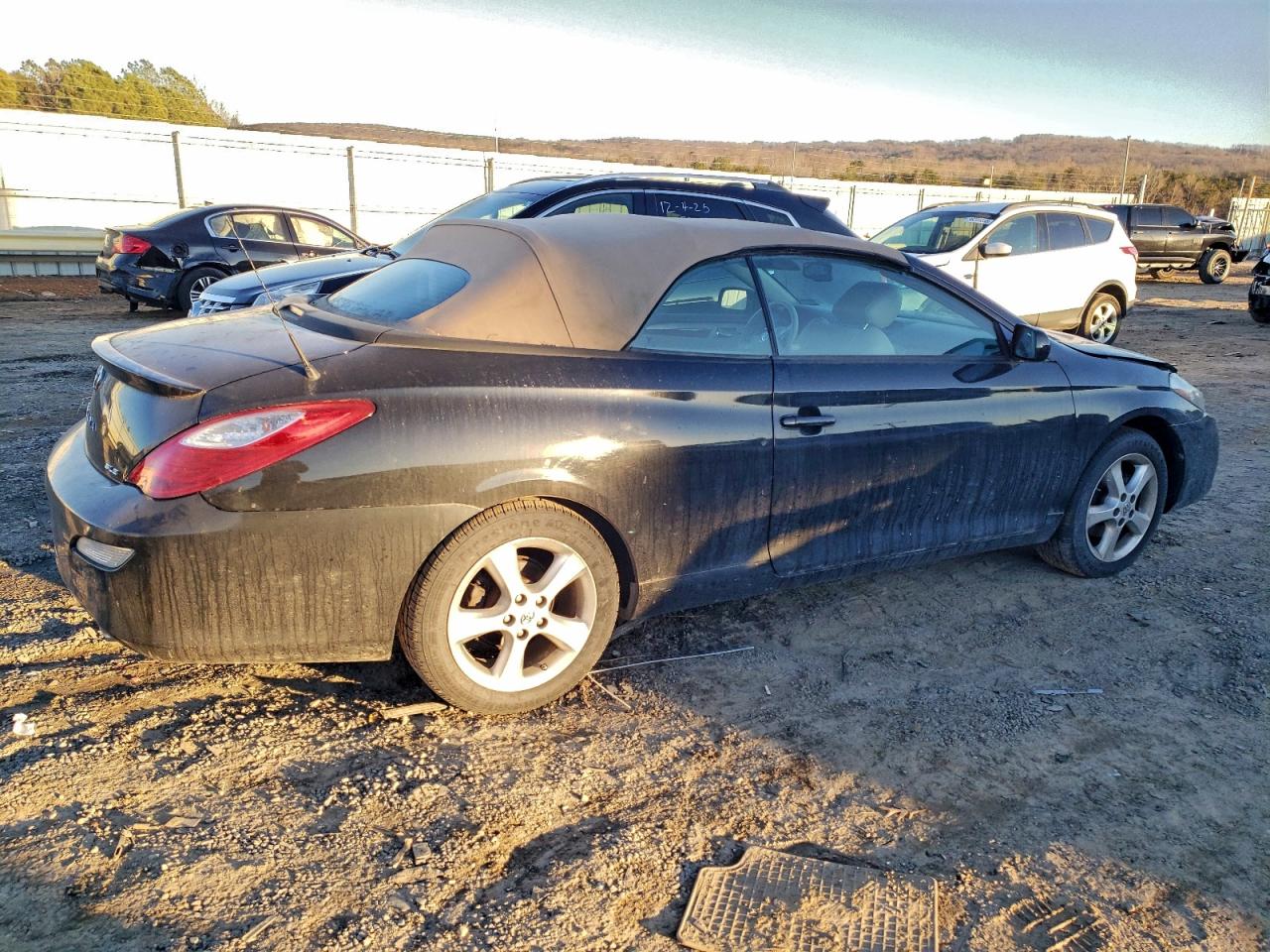 2007 TOYOTA CAMRY SOLARA SE photo 3
