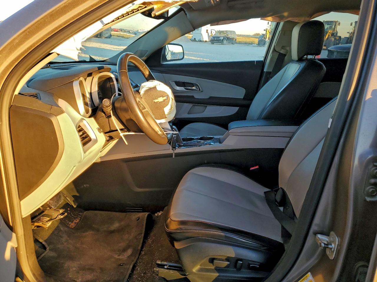 2010 CHEVROLET EQUINOX LT photo 7