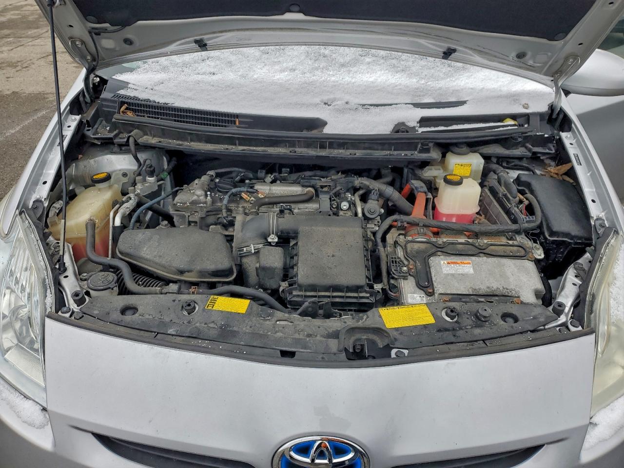 2011 TOYOTA PRIUS photo 11