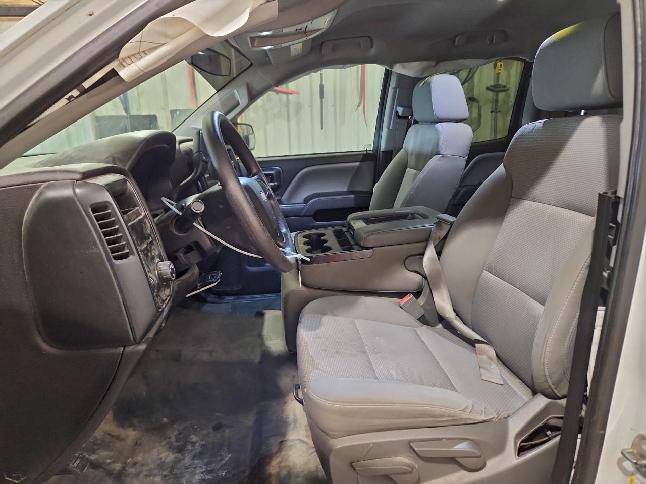 2015 CHEVROLET SILVERADO C1500 photo 7