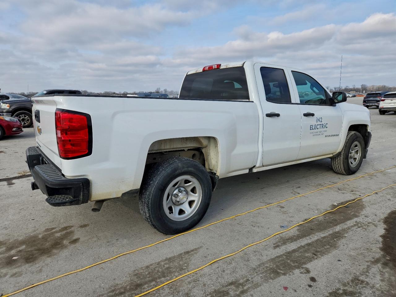 2018 CHEVROLET SILVERADO C1500 photo 3