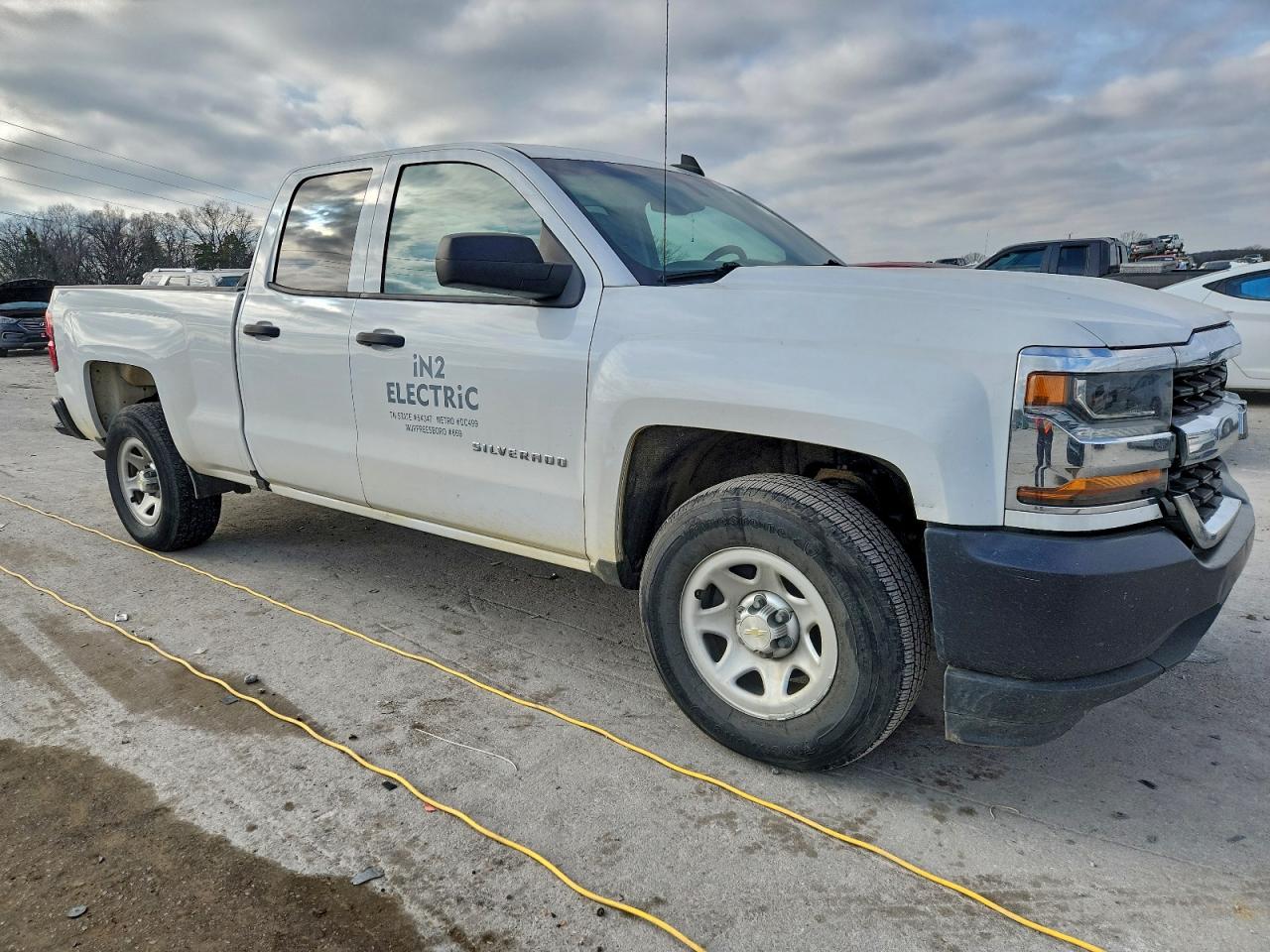 2018 CHEVROLET SILVERADO C1500 photo 4