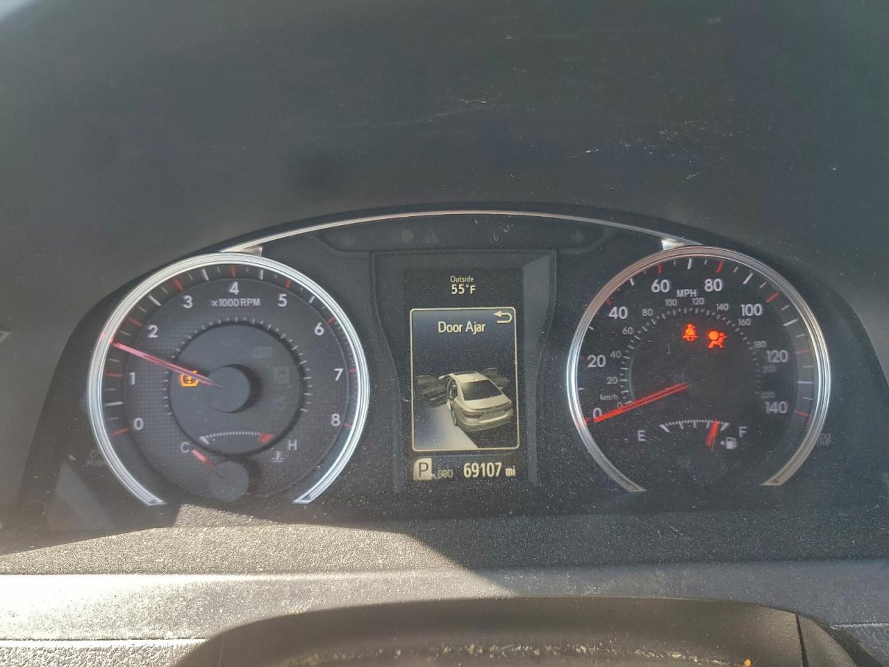 2017 TOYOTA CAMRY LE photo 9