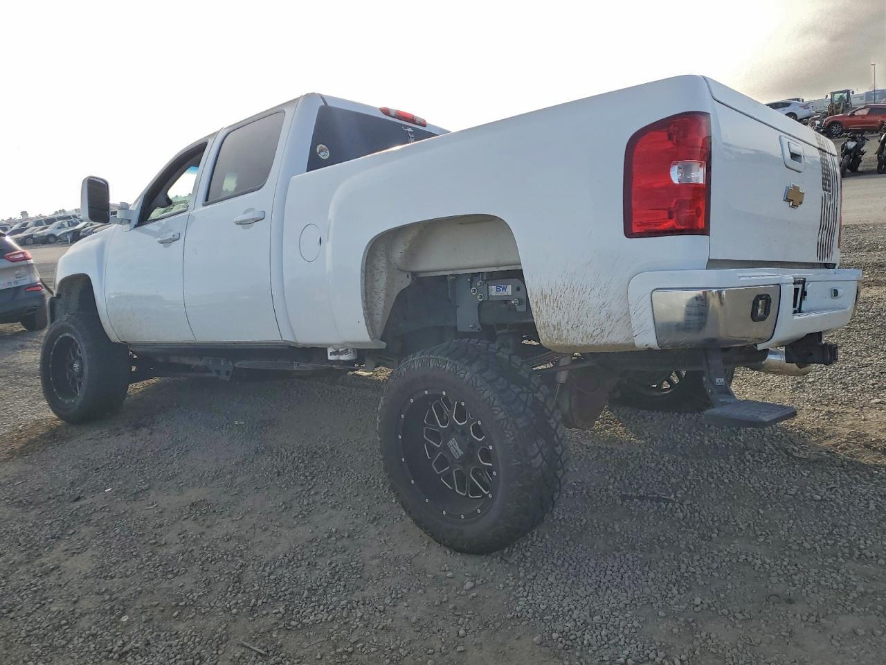 2007 CHEVROLET SILVERADO K2500 HEAVY DUTY photo 2