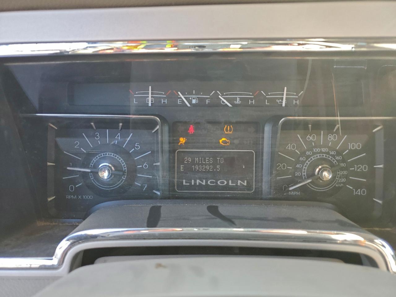 2008 LINCOLN NAVIGATOR photo 9