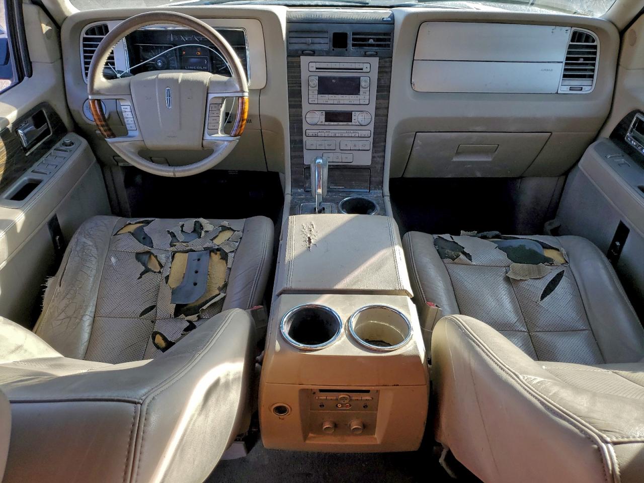 2008 LINCOLN NAVIGATOR photo 8