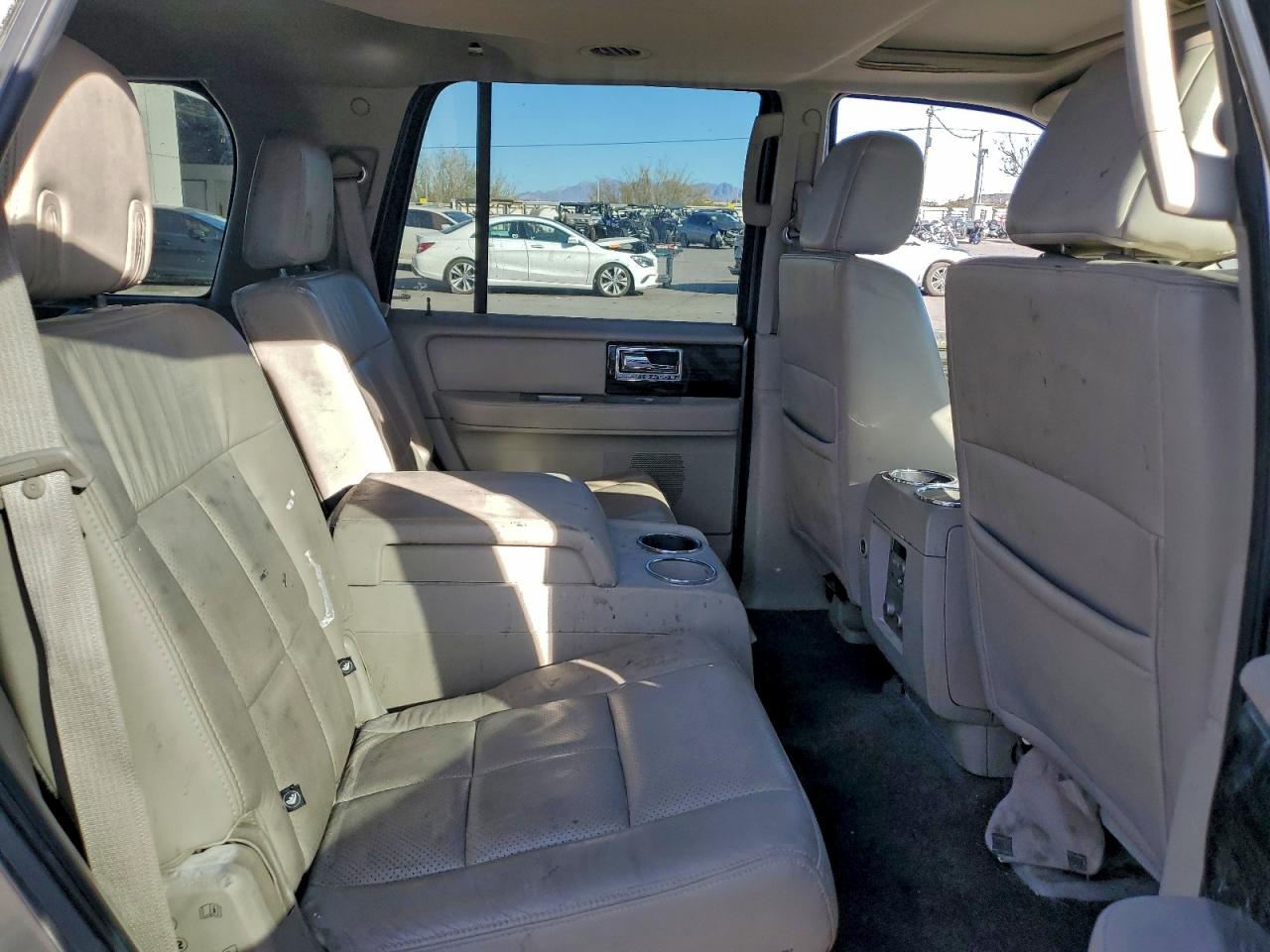 2008 LINCOLN NAVIGATOR photo 11